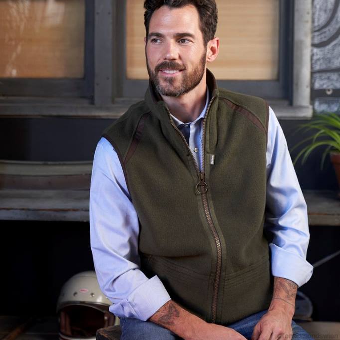 Allen Edmonds Clothing D66B535 | Allen Edmonds Barbour Langdale Fleeceweste Olive unisex